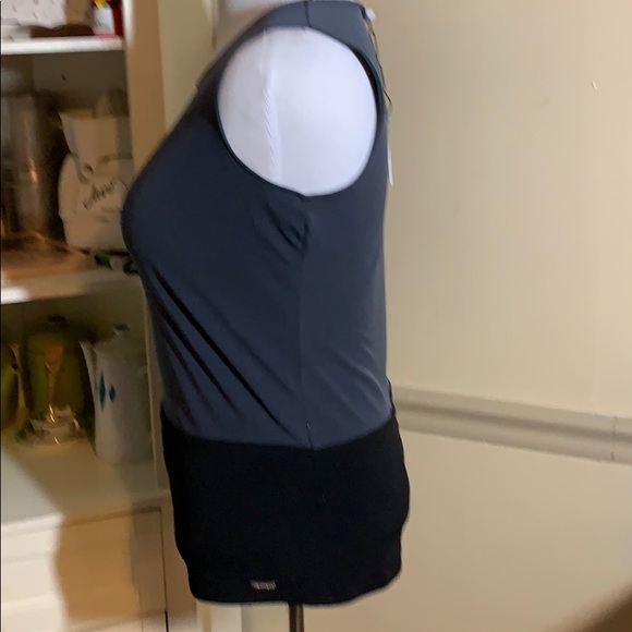 Calvin Klein Color Block Tank - Picture 3 of 8